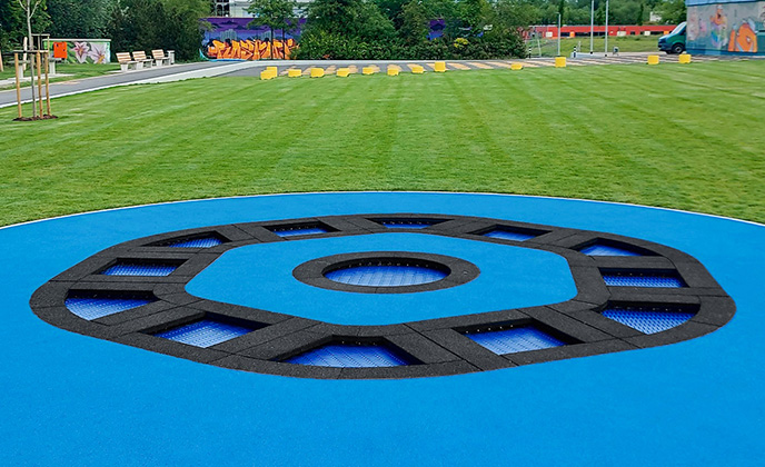 Trampoline B&uuml;rgerpark Toitenwinkel