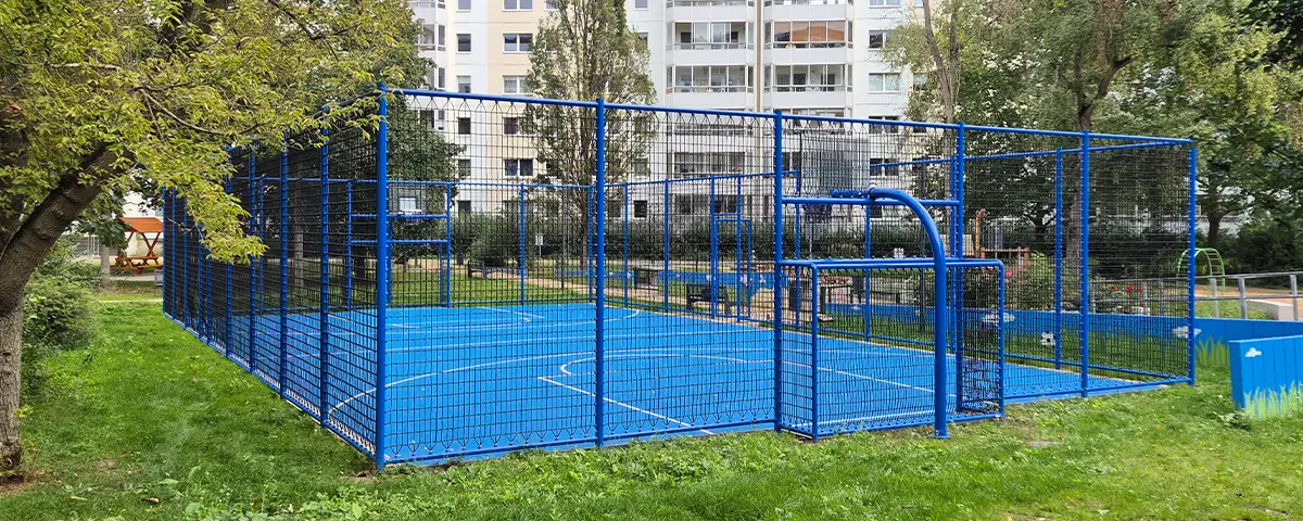 Soccer Court SILENTIQ&reg; - Wohngebiet Zingster Stra&szlig;e